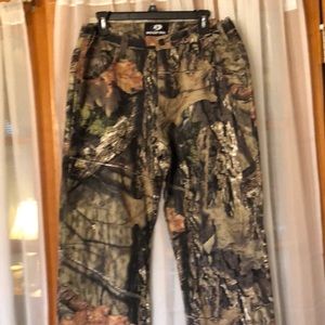 Men’s camo pants
